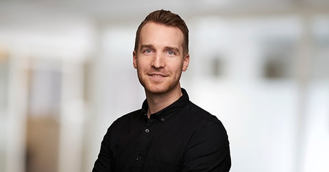 Bernt Oskar jobber som kunderådgiver boliglån i BN Bank